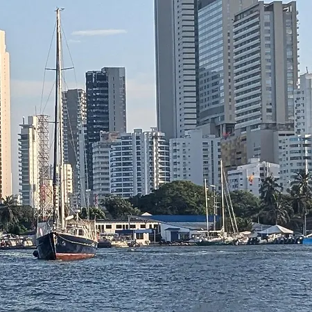 Me Quedo Aqui, Casa Cerca Del Aeropuerto De Cartagena! Apartamento *