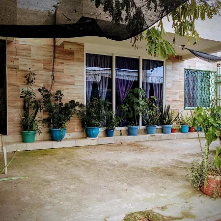Me Quedo Aqui, Casa Cerca Del Aeropuerto De Cartagena!