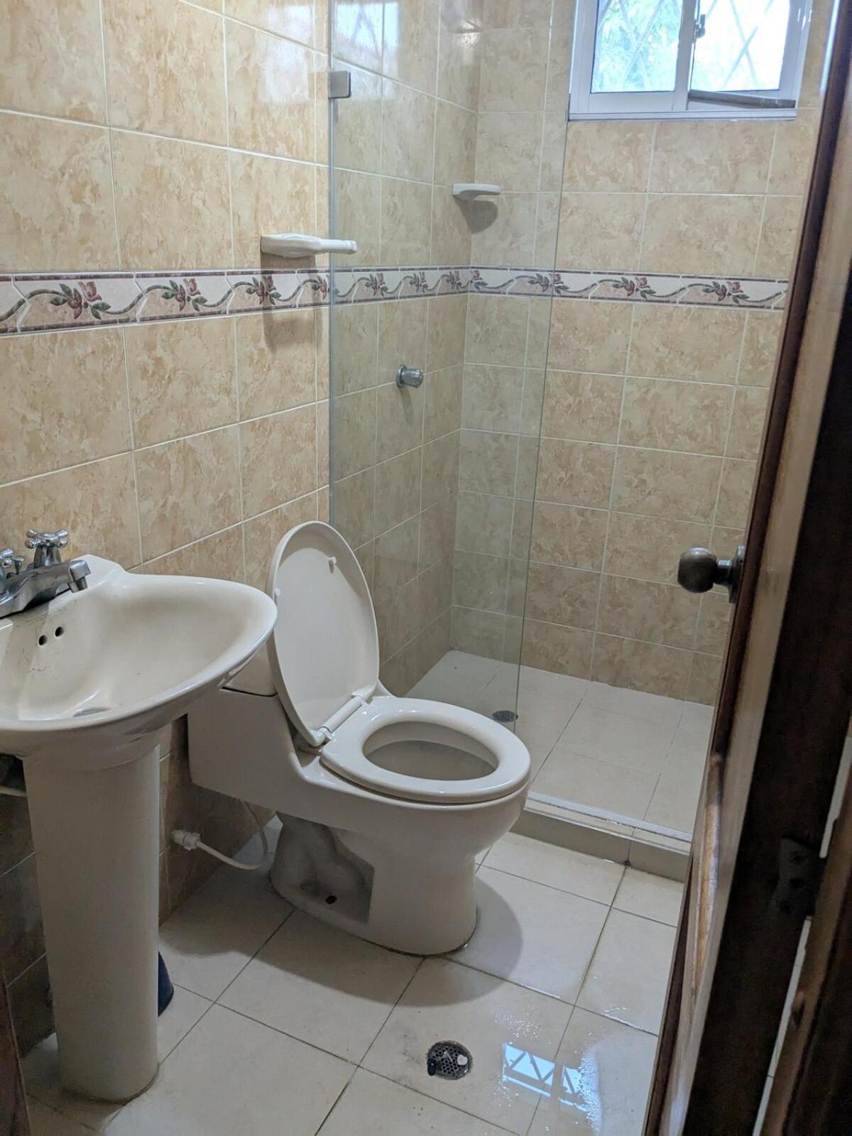 Apartment Me Quedo Aqui, Casa Cerca Del Aeropuerto De Cartagena!